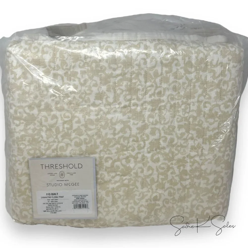 Threshold Studio McGee Queen Border Cotton Slub‎ Wood Block Quilt Neutral Floral